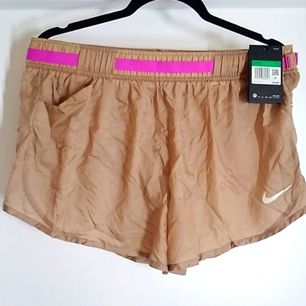 Women's Nike Icon Clash shorts